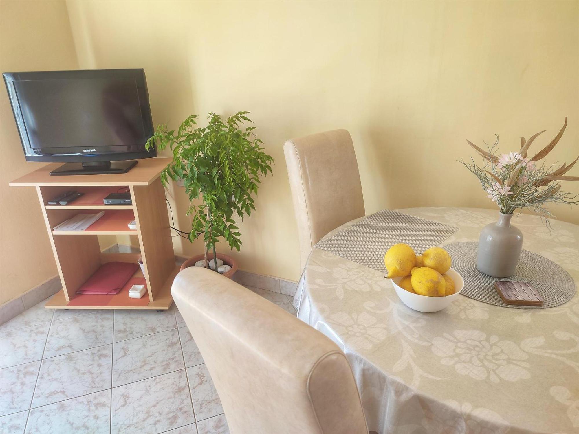 Apartments Vesna Lastovo エクステリア 写真