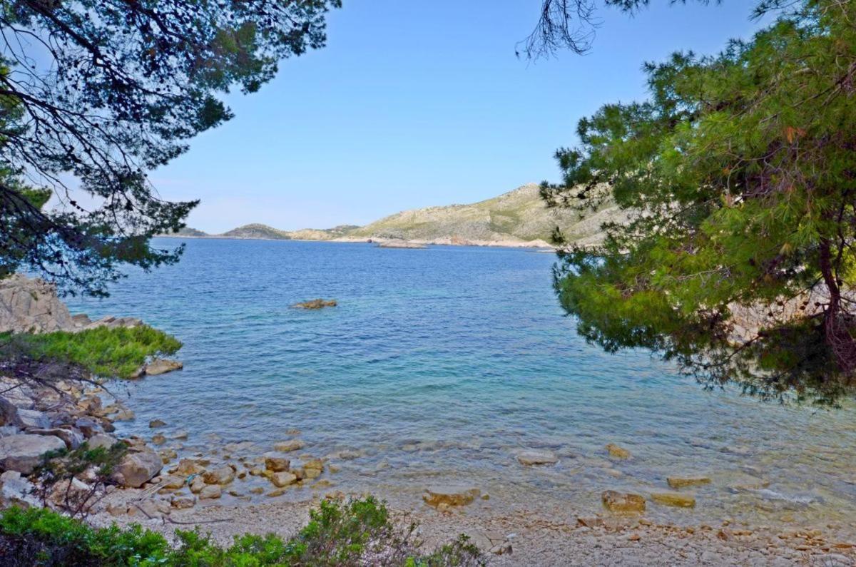 Apartments Vesna Lastovo エクステリア 写真